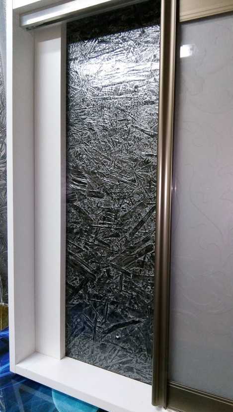 <span style="font-weight: bold;">Подвесная (беспорожная) система</span>